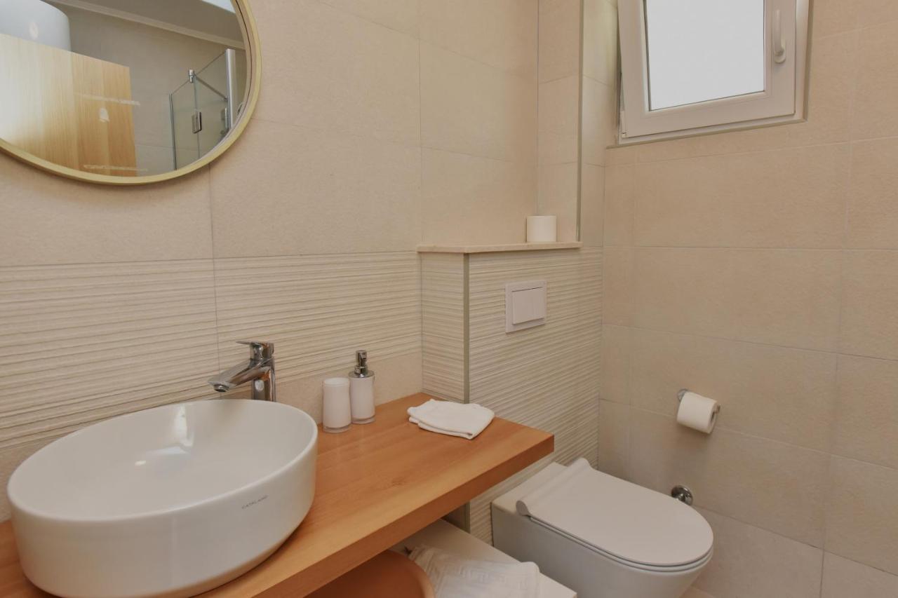 Villa Julia Baosic Luaran gambar